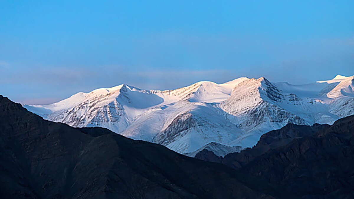 हिमाचल से जम्मू कश्मीर में बर्फबारी का दौर शुरू 