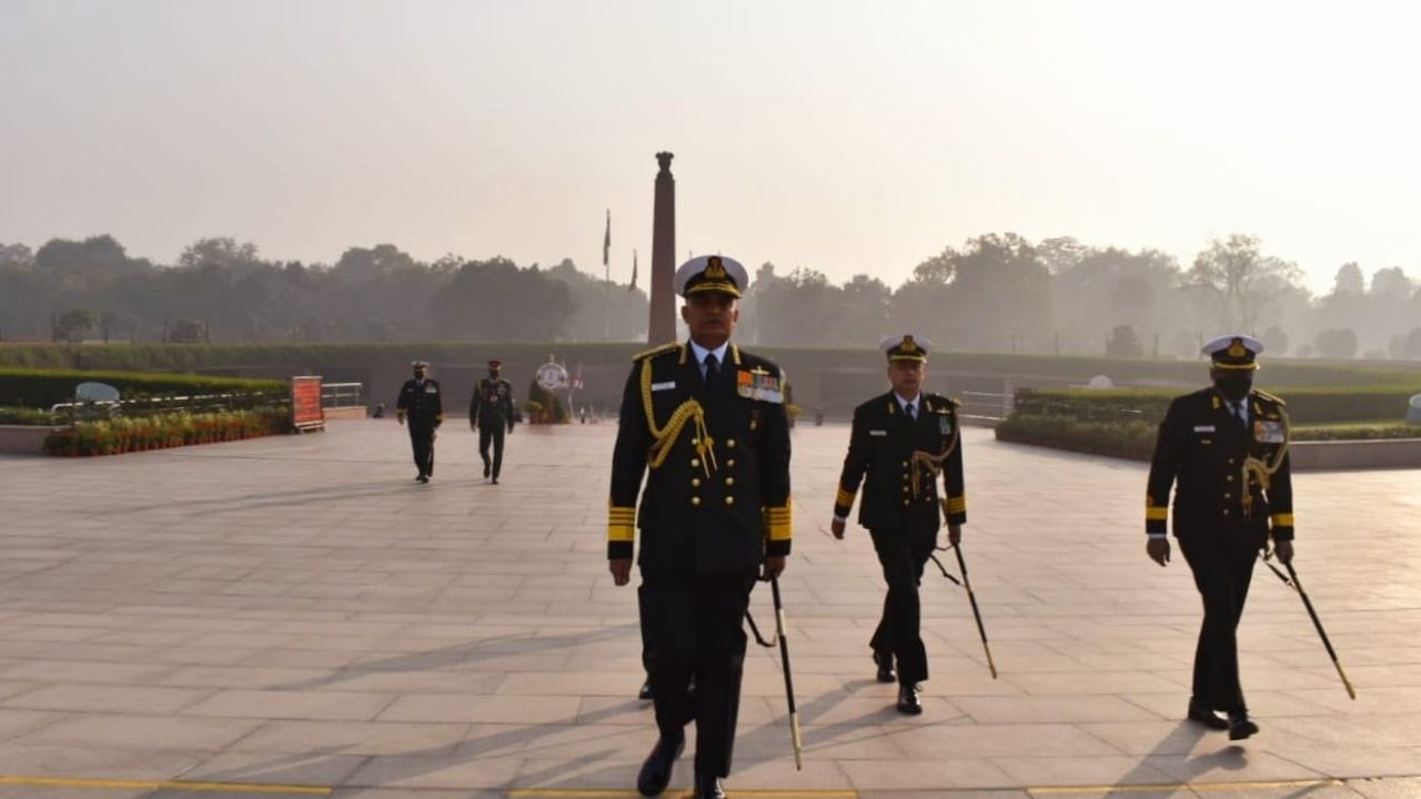 एडमिरल आर हरि कुमार 