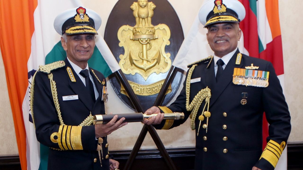 एडमिरल आर हर‍ि कुमार 