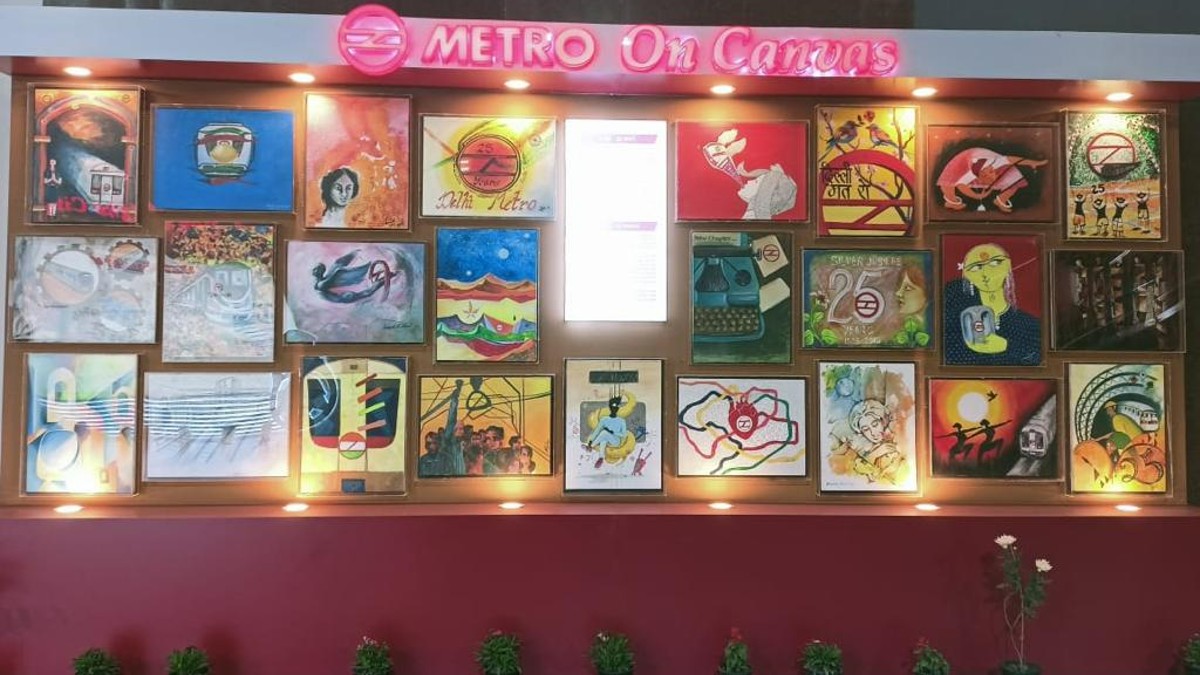 'दिल्ली मेट्रो का सफर' प्रदर्शनी का उद्घाटन