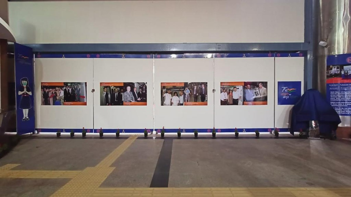 'दिल्ली मेट्रो का सफर' प्रदर्शनी का उद्घाटन