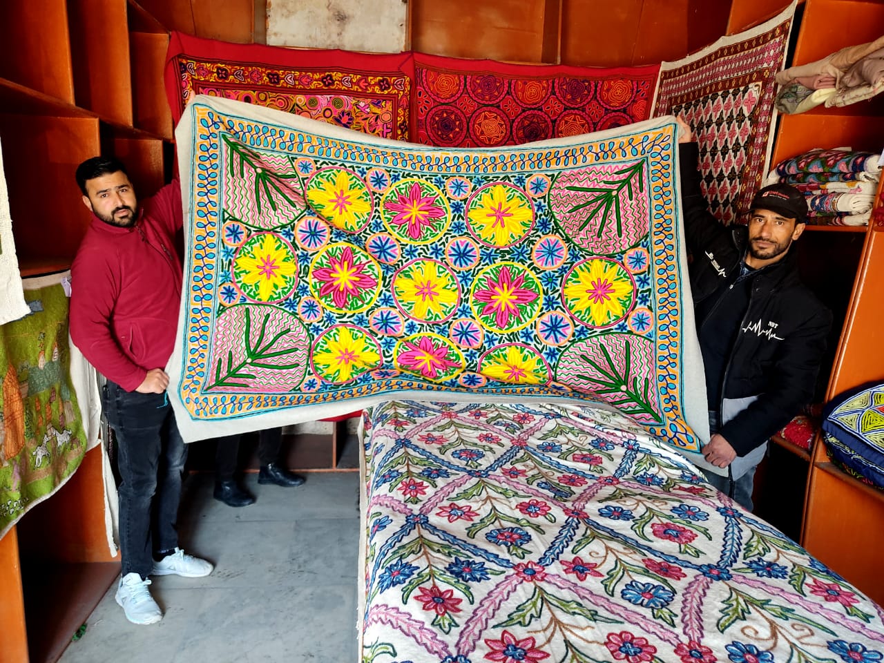 कश्मीरी हस्तशिल्प