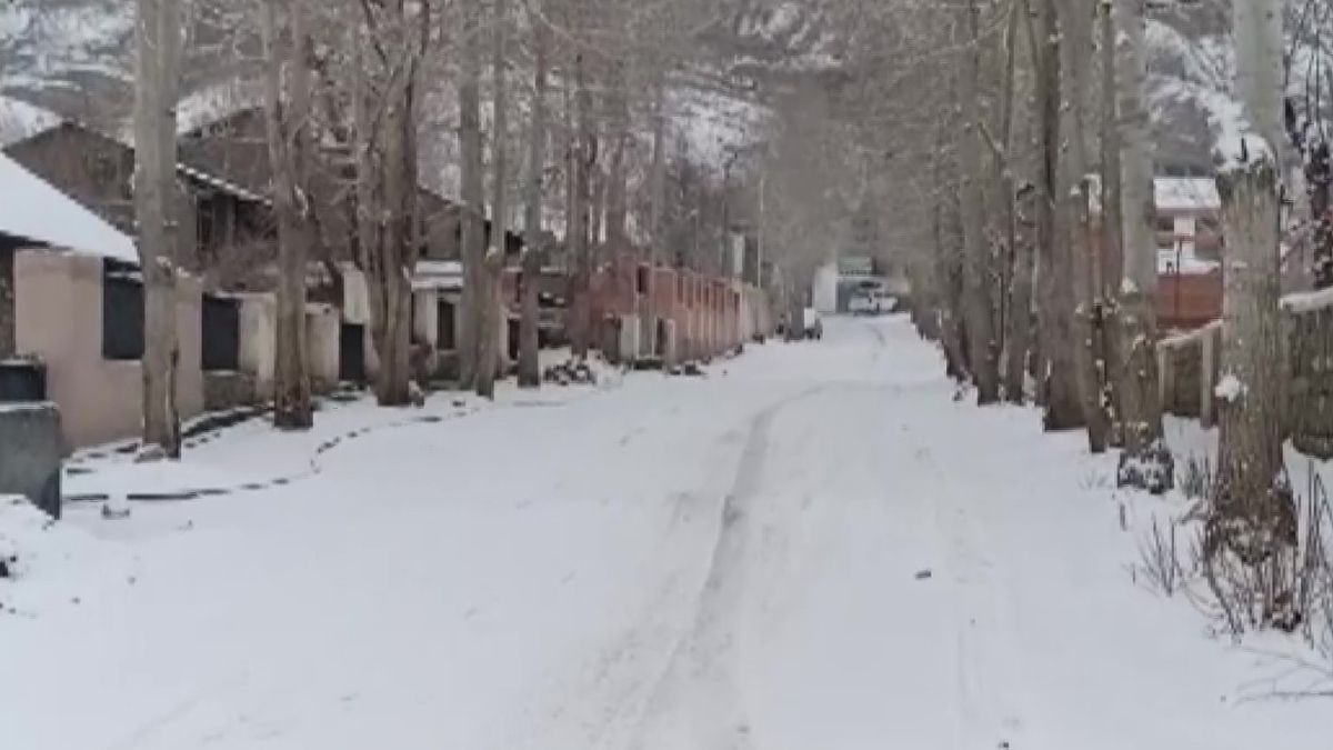 बर्फबारी