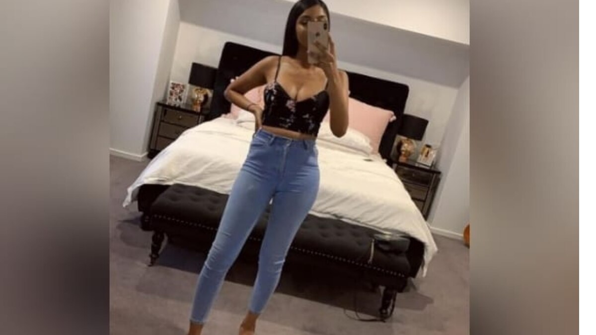 विनी रमन विक्टोरिया के मेंटोन गर्ल्स सेकेंडरी कॉलेज से पढ़ी हुई हैं