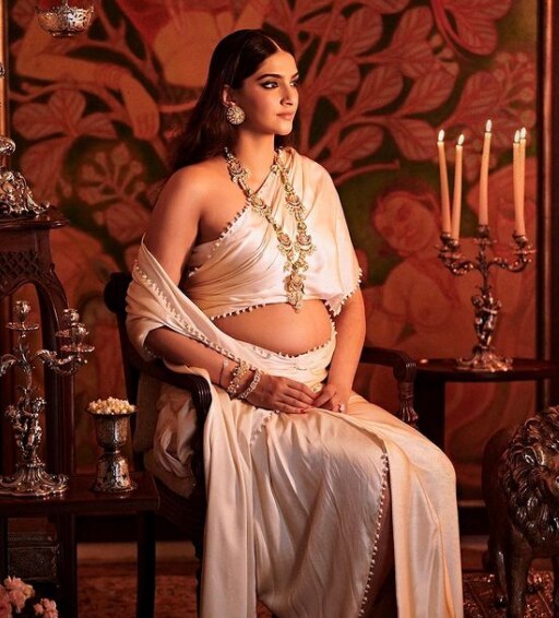 सोनम की फोटो को मिल रहा खूब सारा प्यार