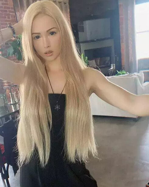 वलेरिया ज्यादातर समय बस जूस और पानी ही पीती है. 