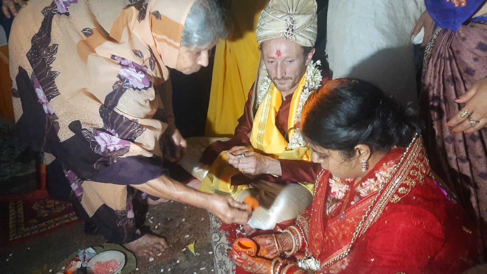 London Boy marries Indian girl