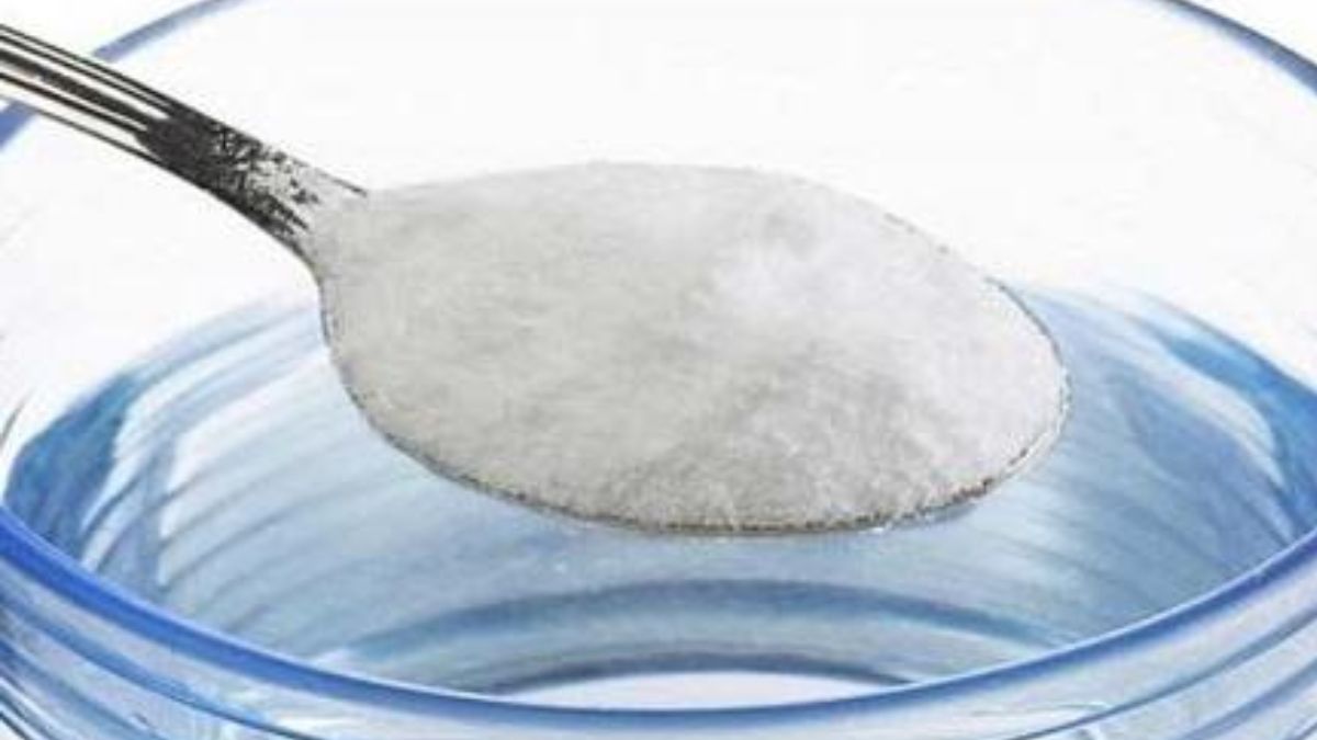 गुनगुने पानी से नमक से गरारे