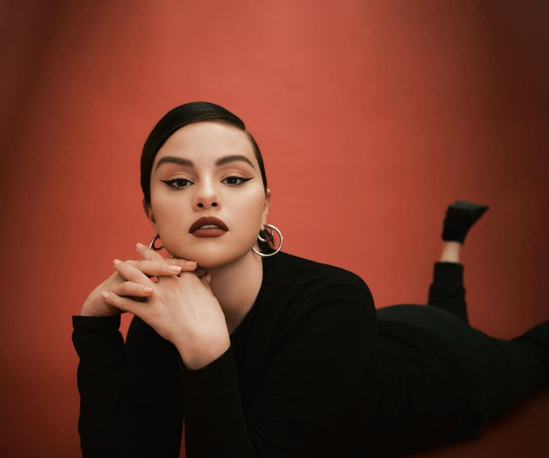 सेलेना गोमेज सेलेना गोमेज