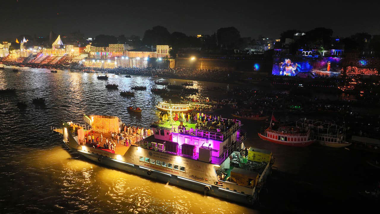 देव दीपावली