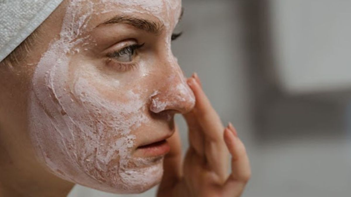 स्क्रब करें