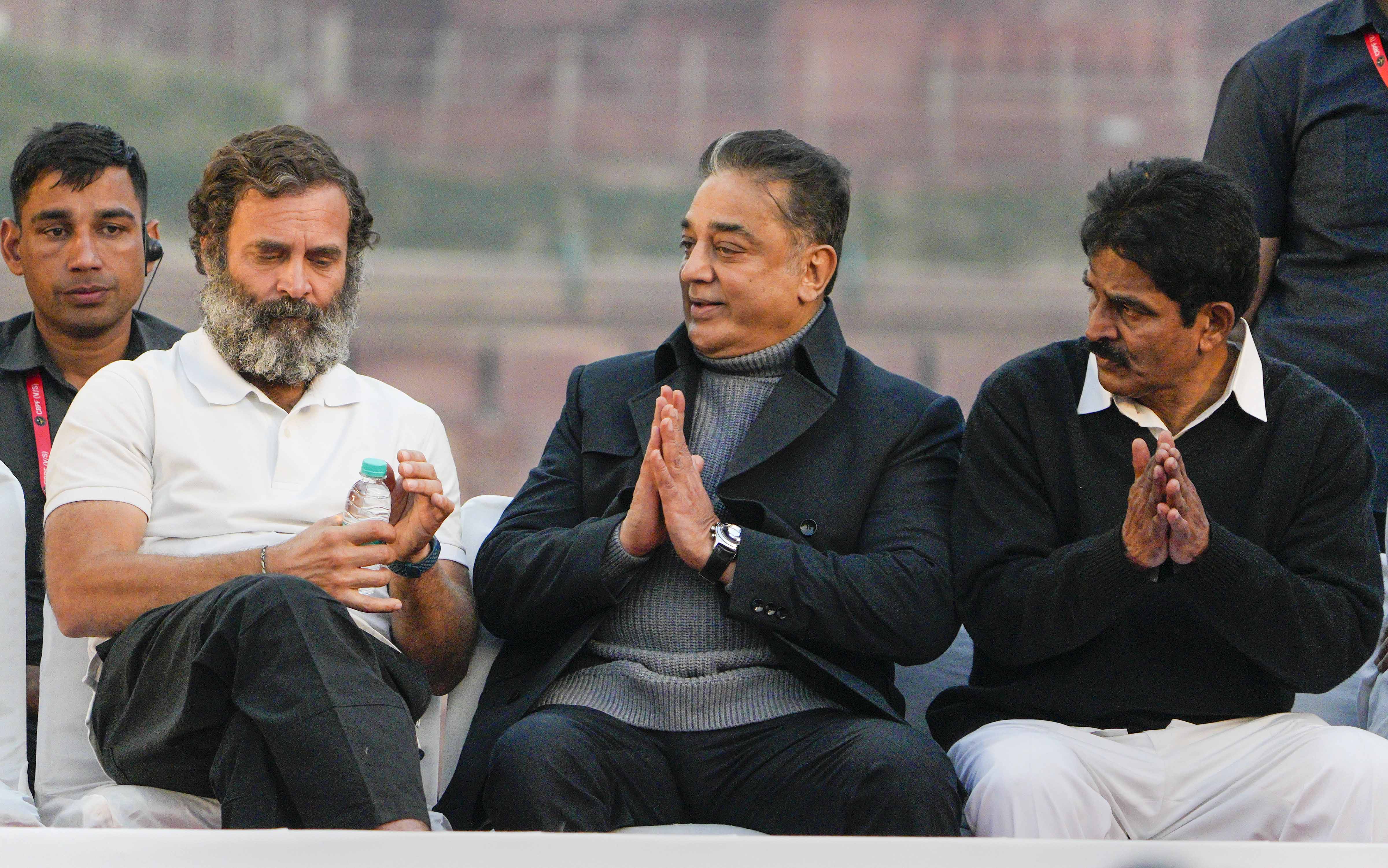 दिल्ली में भारत जोड़ो यात्रा में कमल हासन