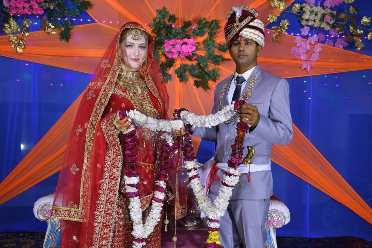 Sweden girl married Eta boy Sweden girl married Eta boy