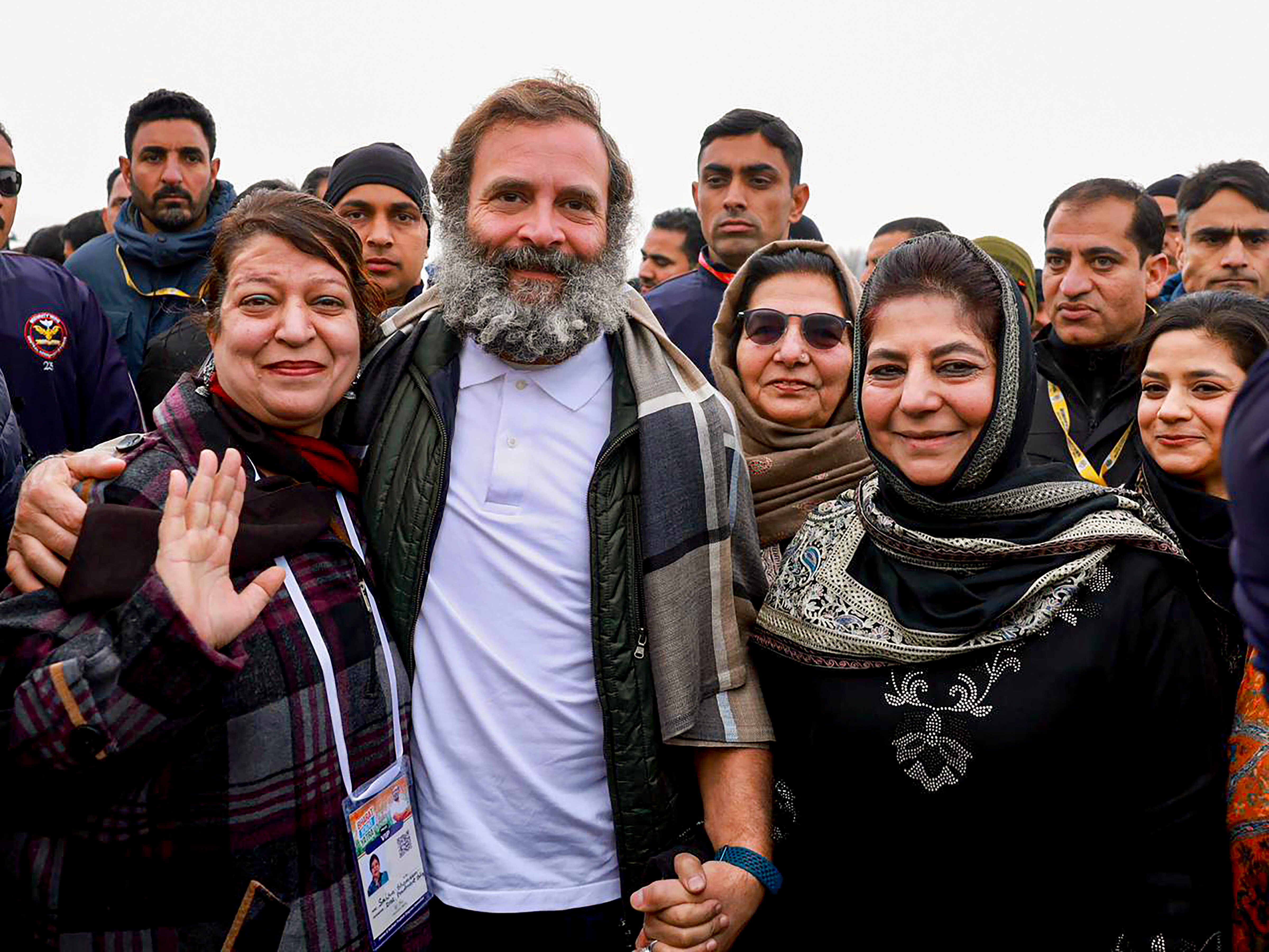 महबूबा मुफ्ती भी भारत जोड़ो यात्रा में शामिल हुईं