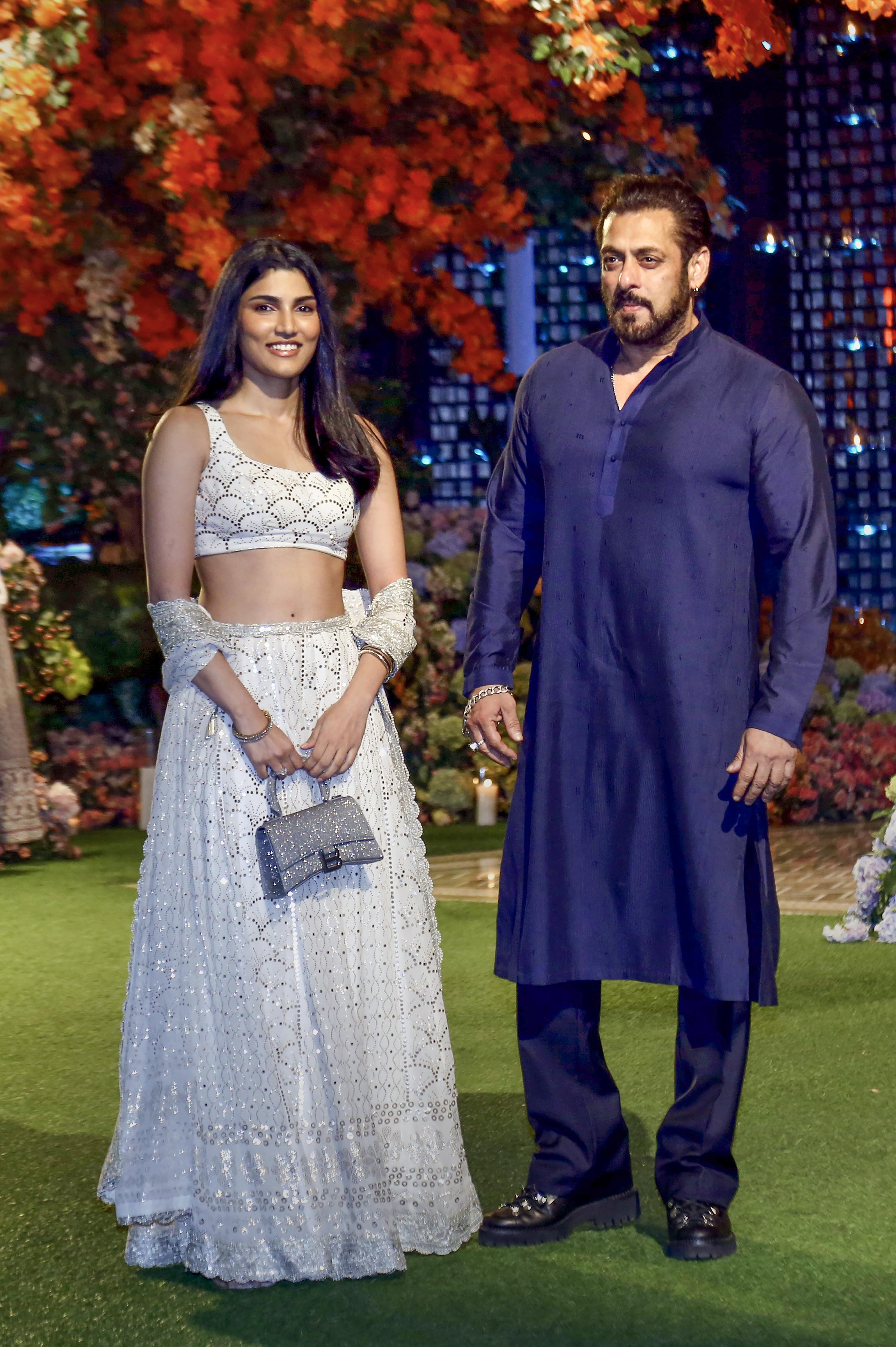 Bollywood actor Salman Khan with niece Alizeh Khan Agnihotri 