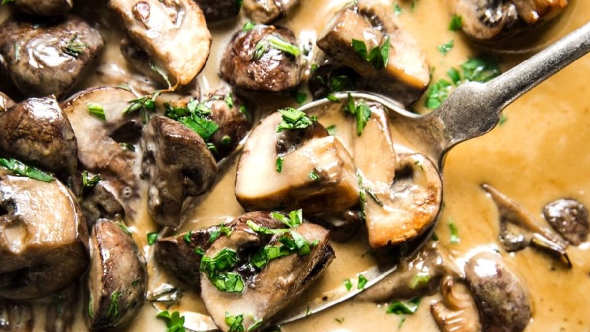 मशरूम खाएं