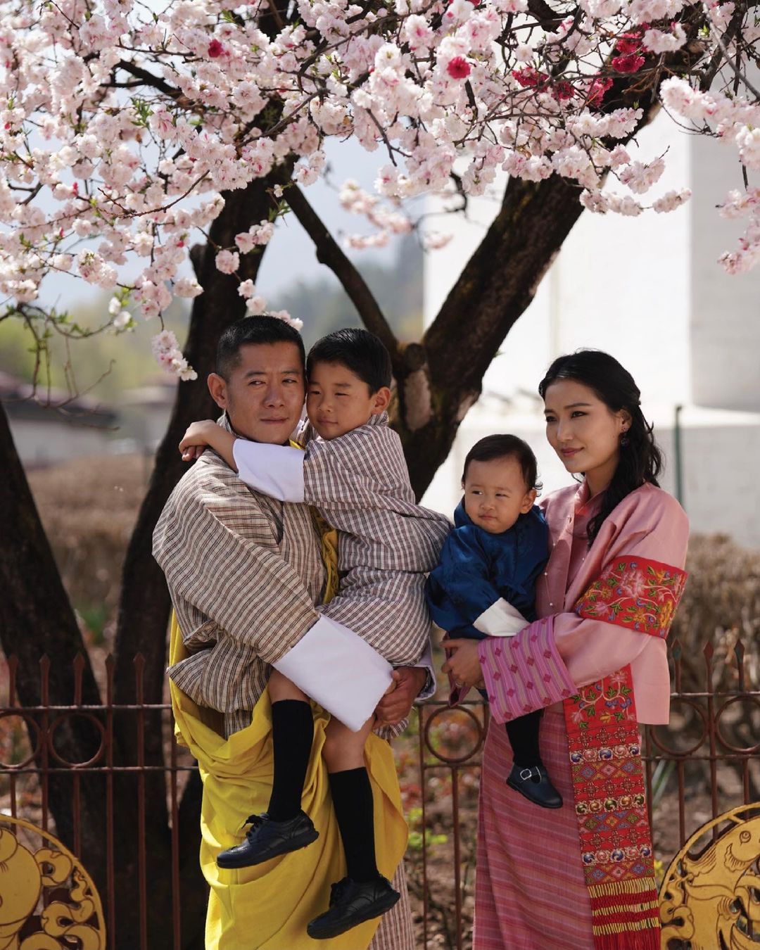 भूटान के राजा जिग्मे खेसर और रानी पेमा (Photo/Instagram)