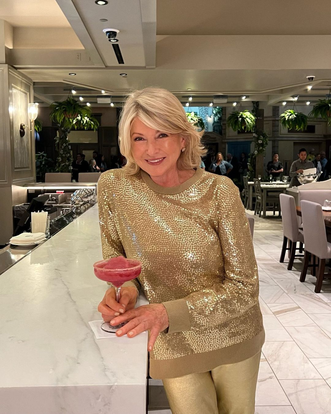  मार्था स्टीवर्ट स्विमसूट कवर   