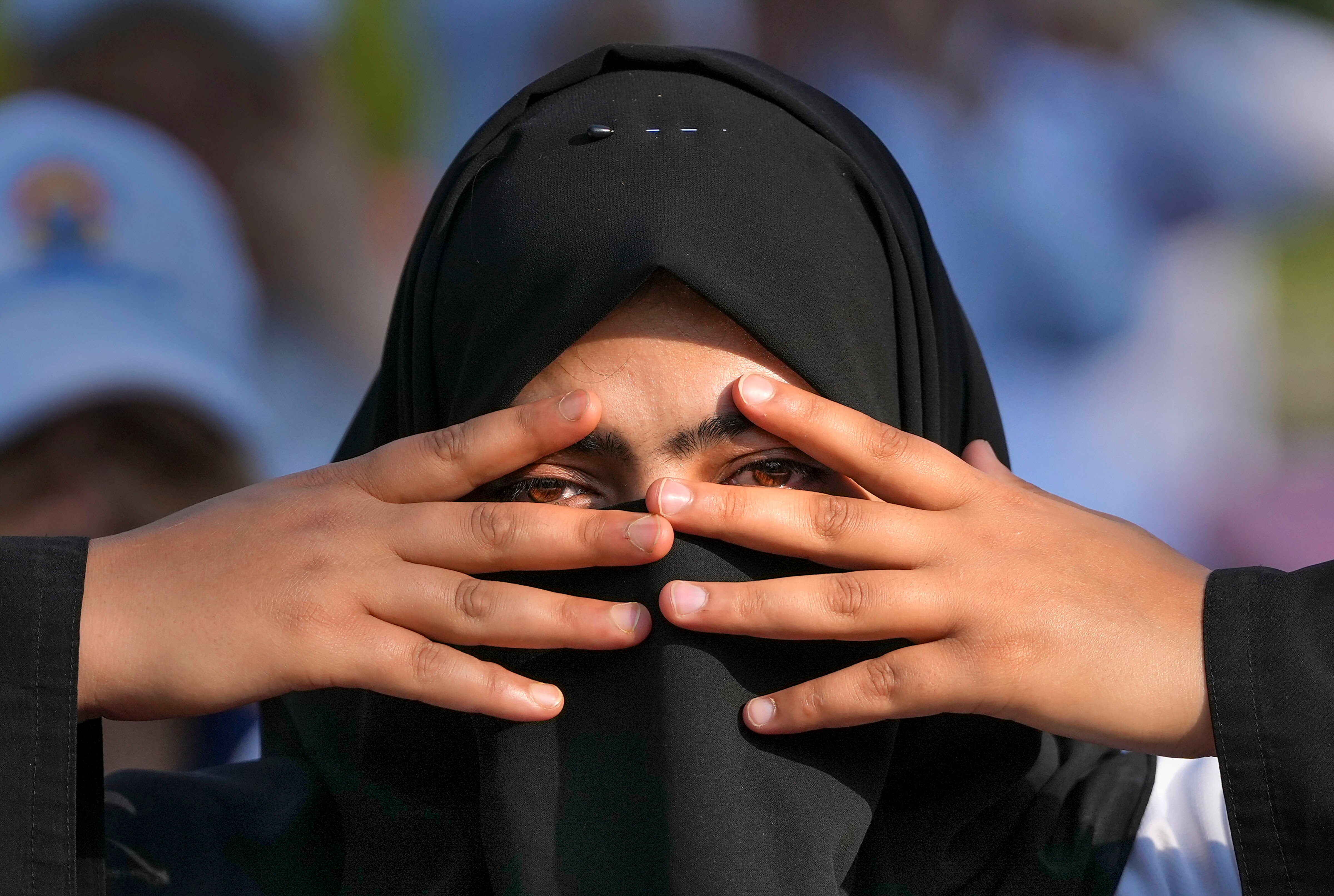 श्रीनगर में योग कार्यक्रम (Photo/PTI)