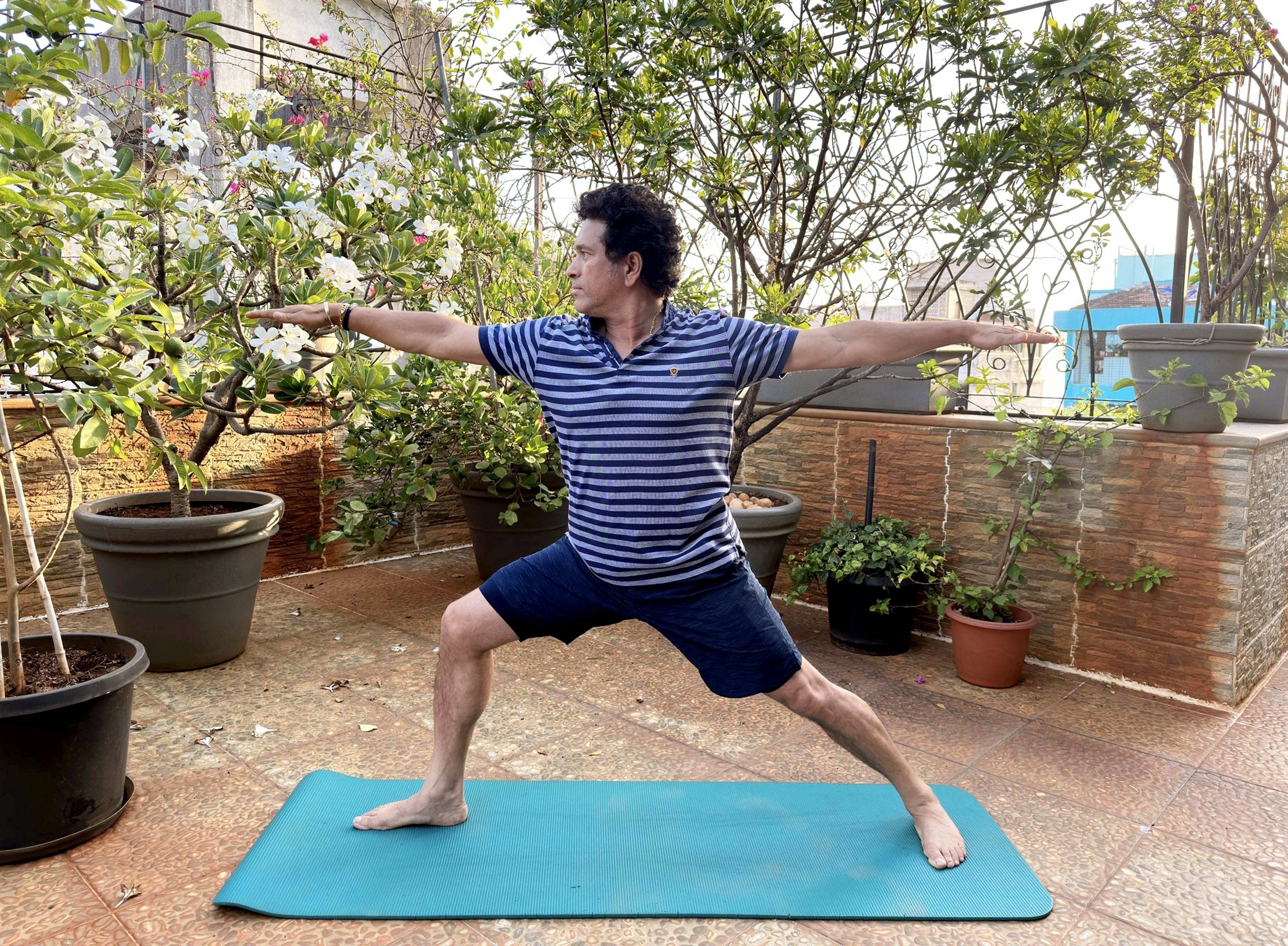 सचिन तेंदुलर का योग (Photo/Twitter)