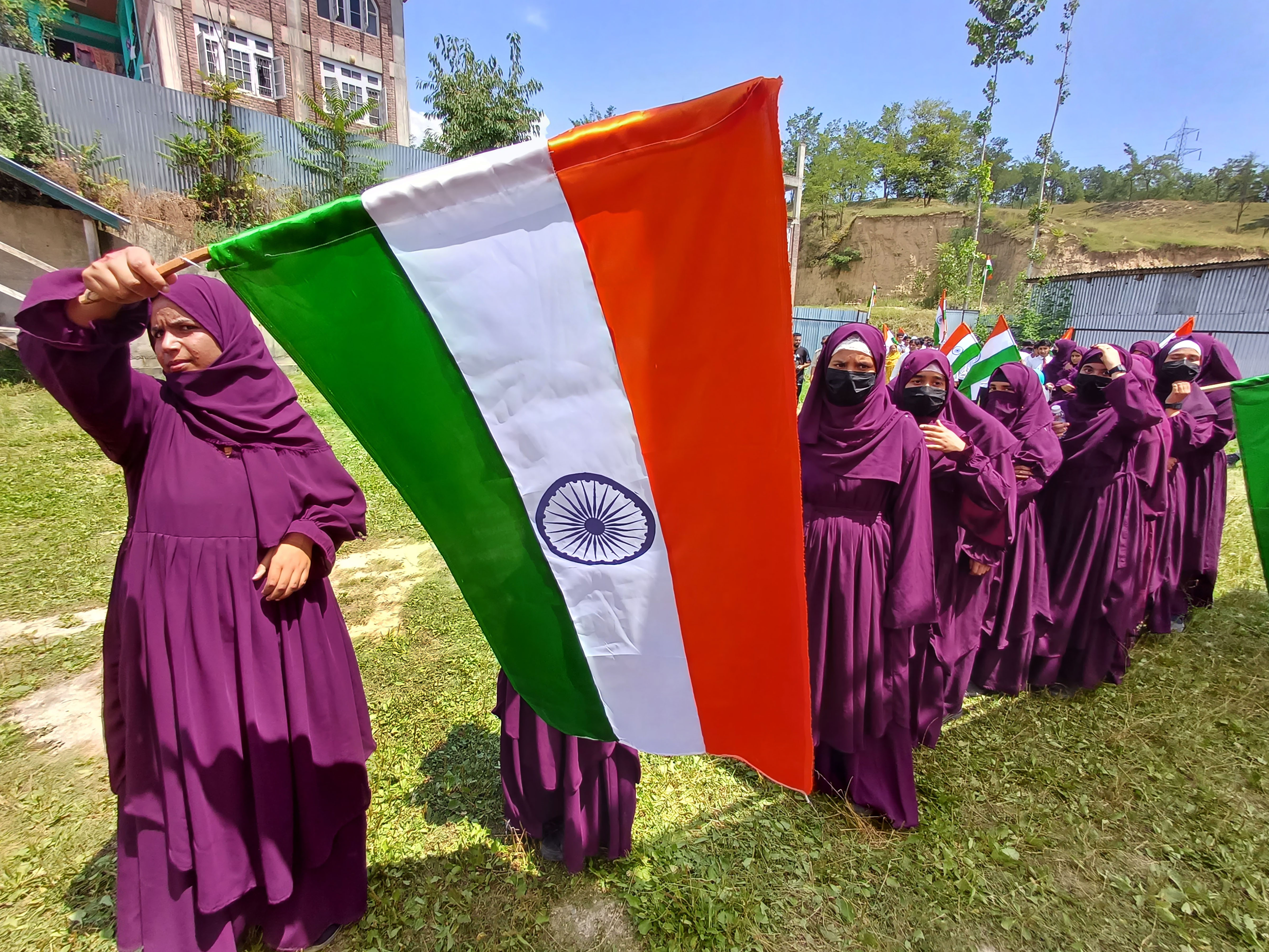 अनंतनाग में आजादी का जश्न