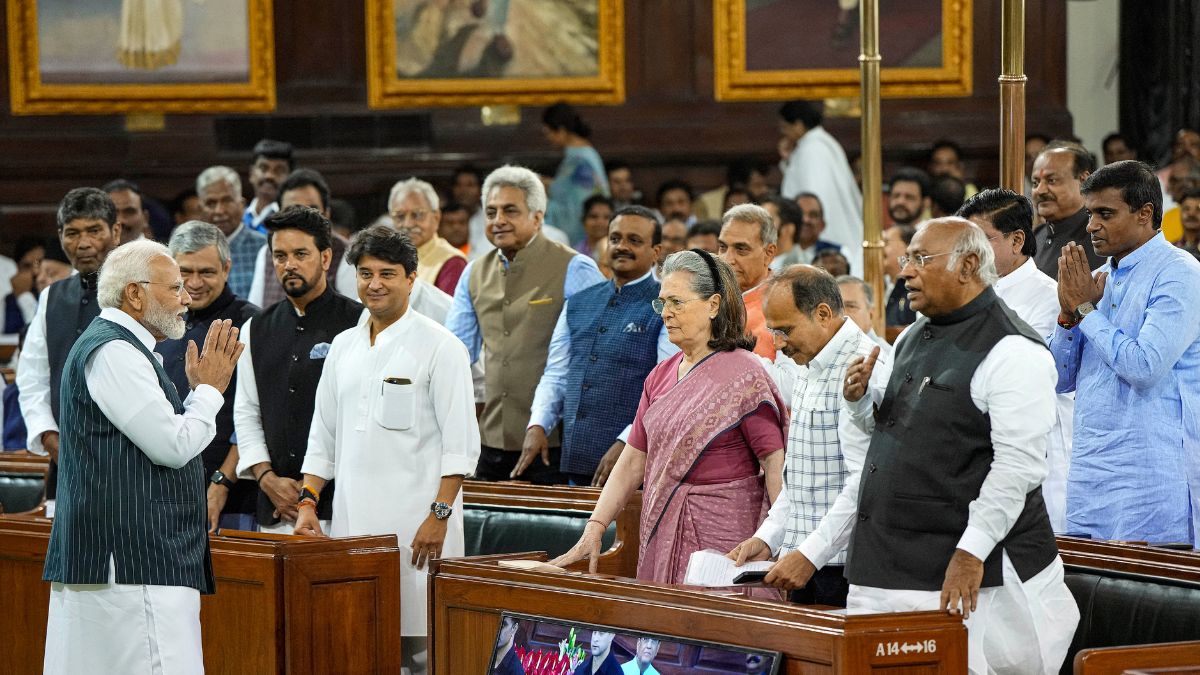 पीएम मोदी ने विपक्षी सांसदों से की मुलाकात