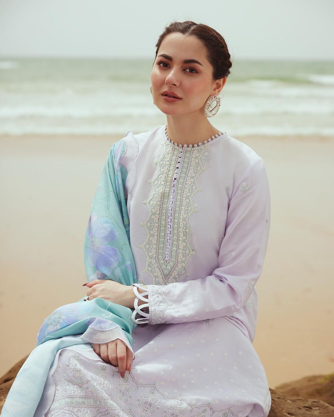 Hania Aamir Hania Aamir
