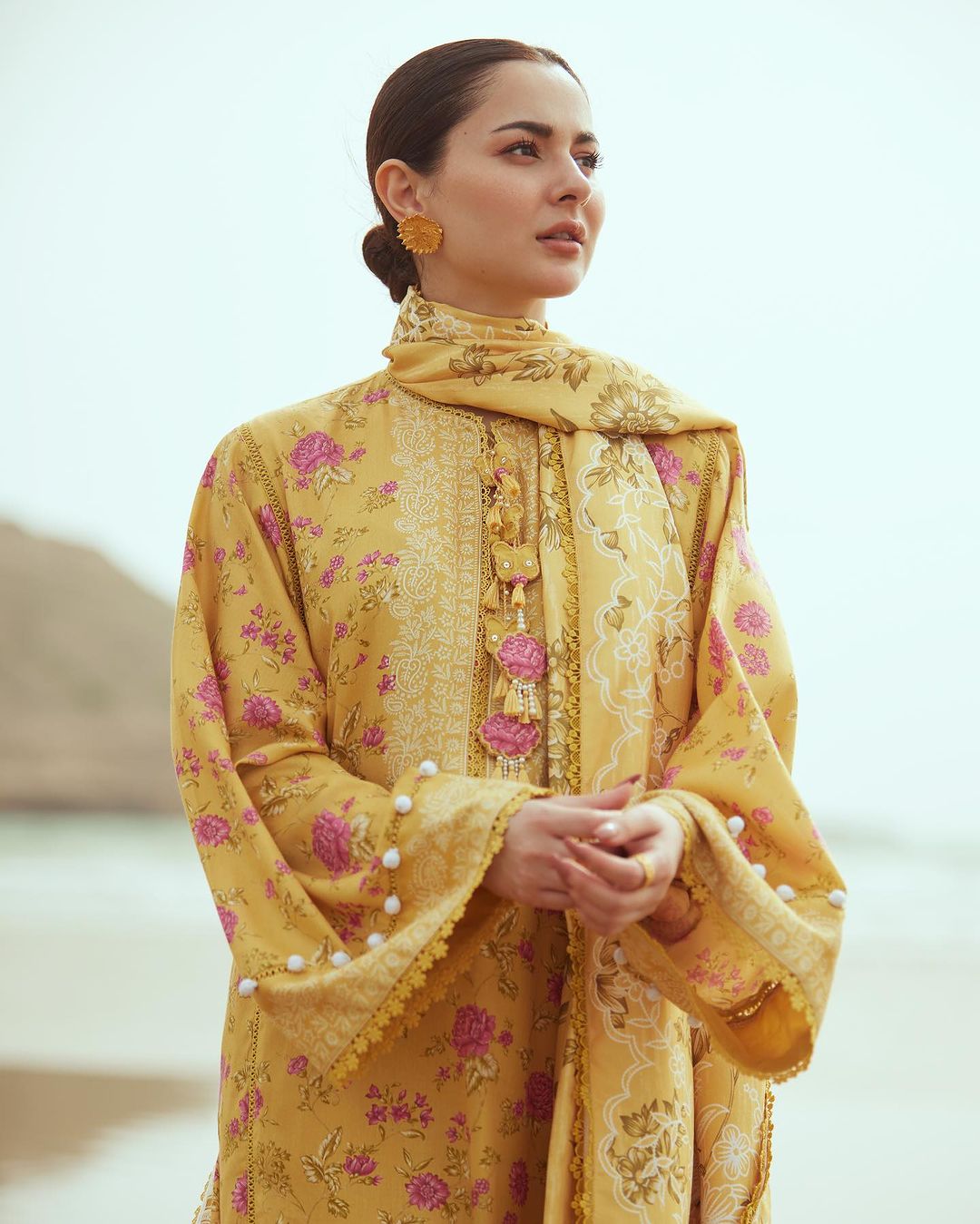 Hania Aamir Hania Aamir
