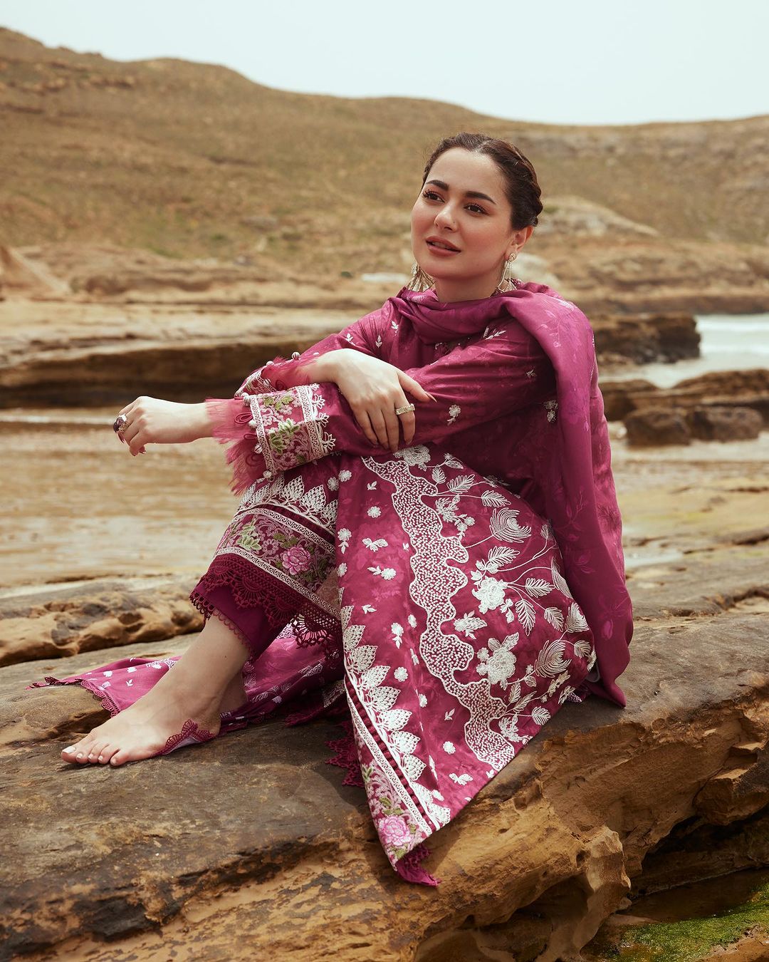 Hania Aamir Hania Aamir