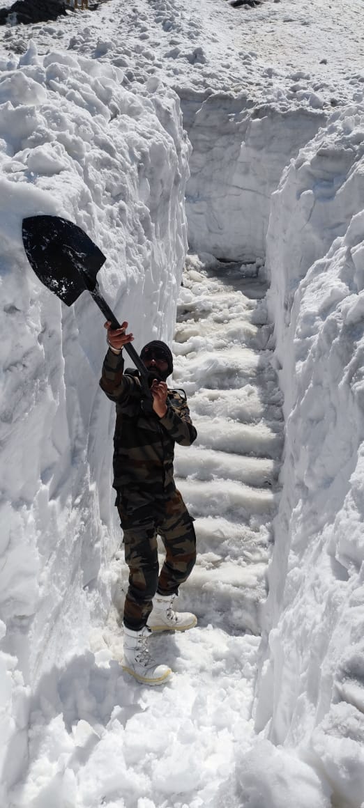 हेमकुंड साहिब 