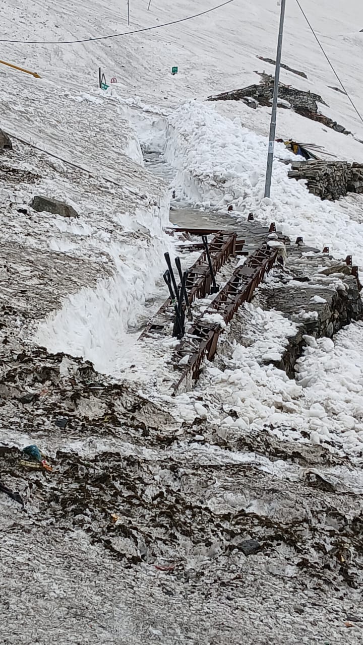 हेमकुंड साहिब