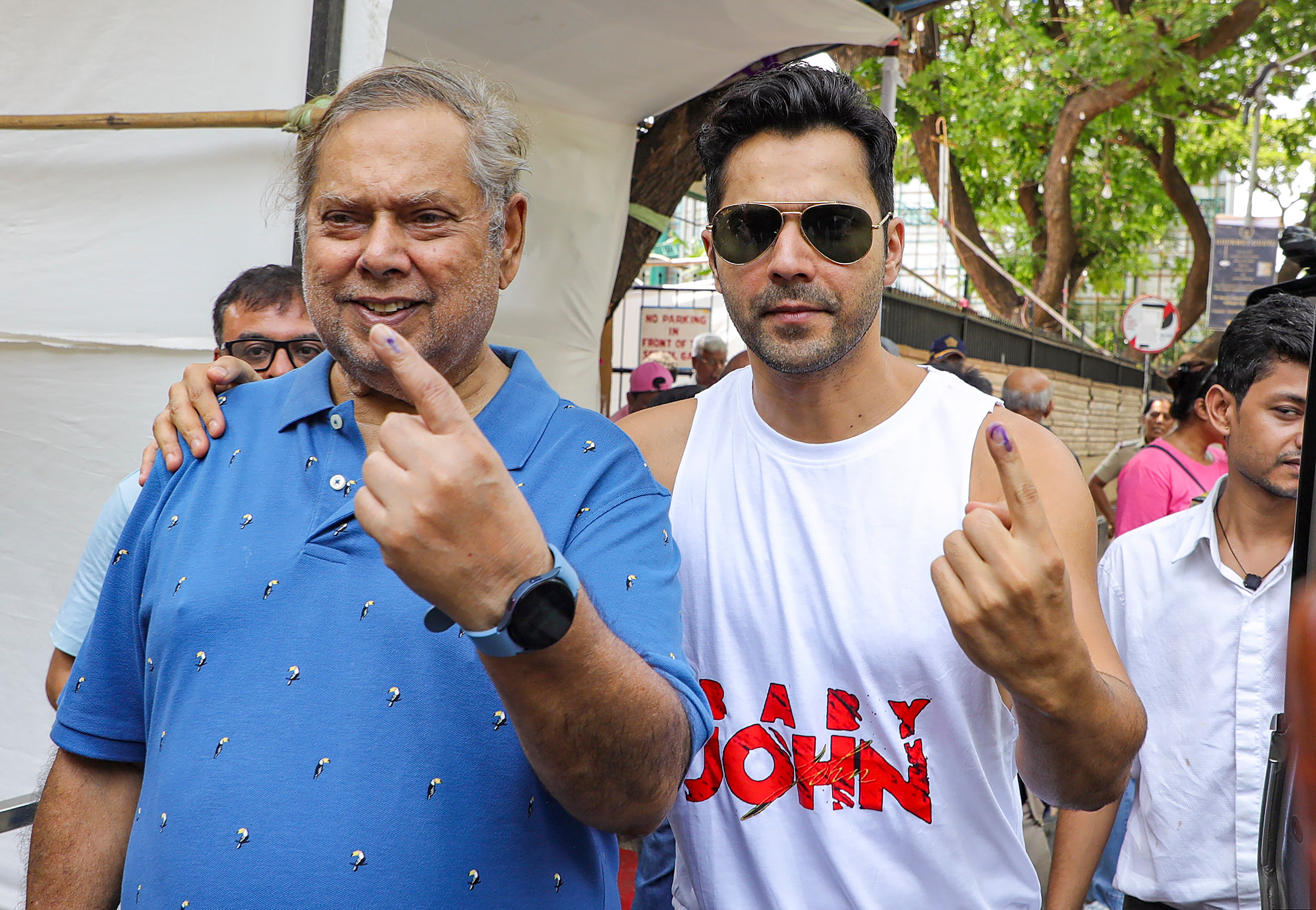 डेविड धवन और वरुण धवन (Photo/PTI) डेविड धवन और वरुण धवन (Photo/PTI)