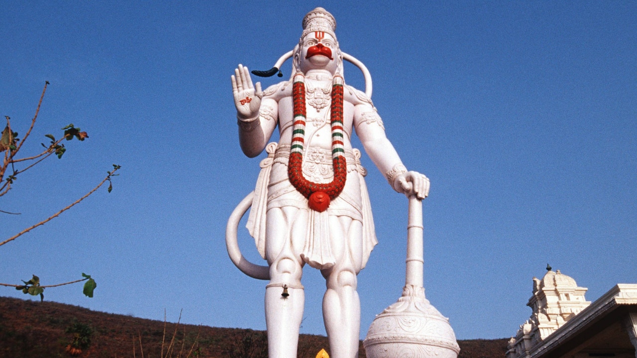 Veer abhay anjaneya hanuman swami Statue