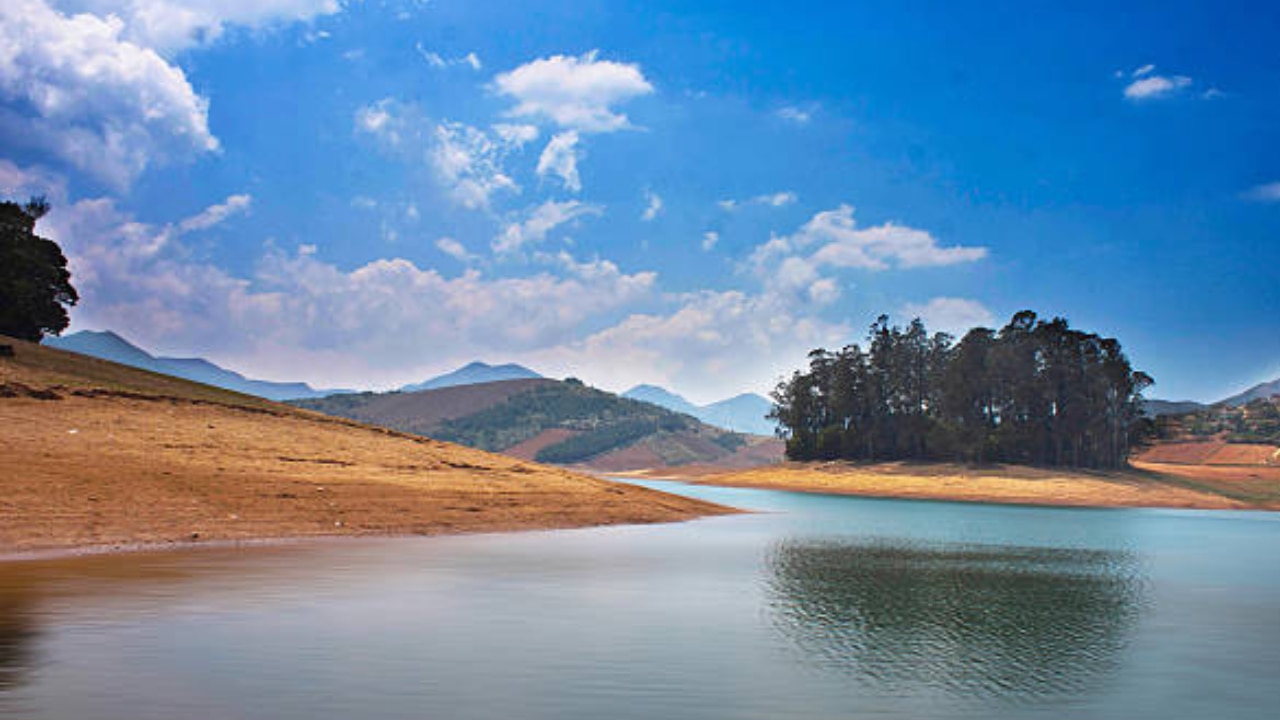 Red Hills Lake Tamil Nadu Red Hills Lake Tamil Nadu