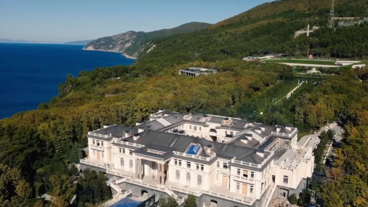 YouTube/Alexei Navalny