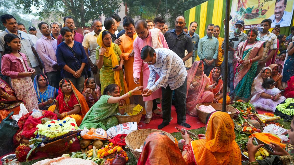 दिल्ली में छठ पूजा