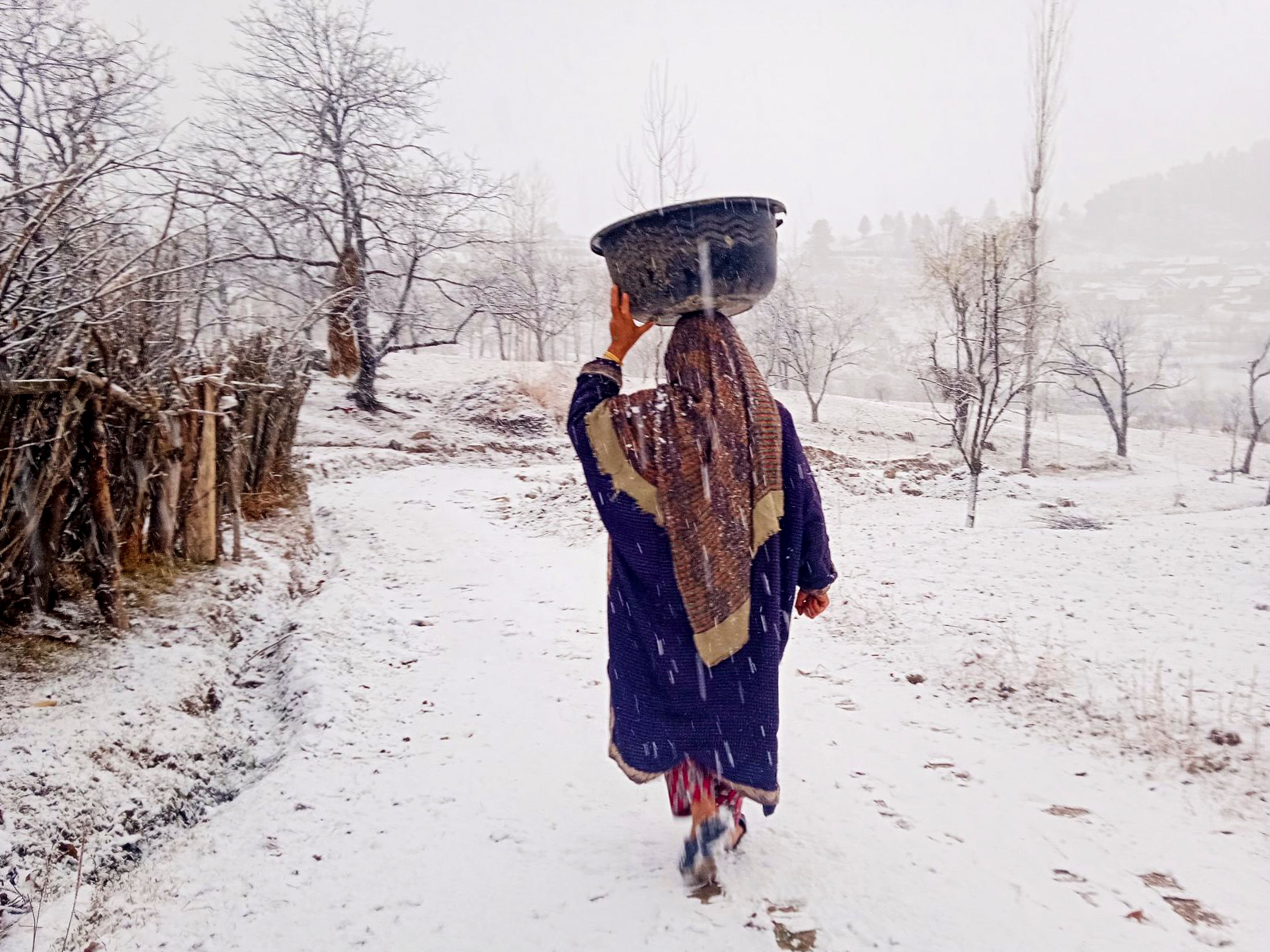 Snowfall in Baramulla (PTI Photo)