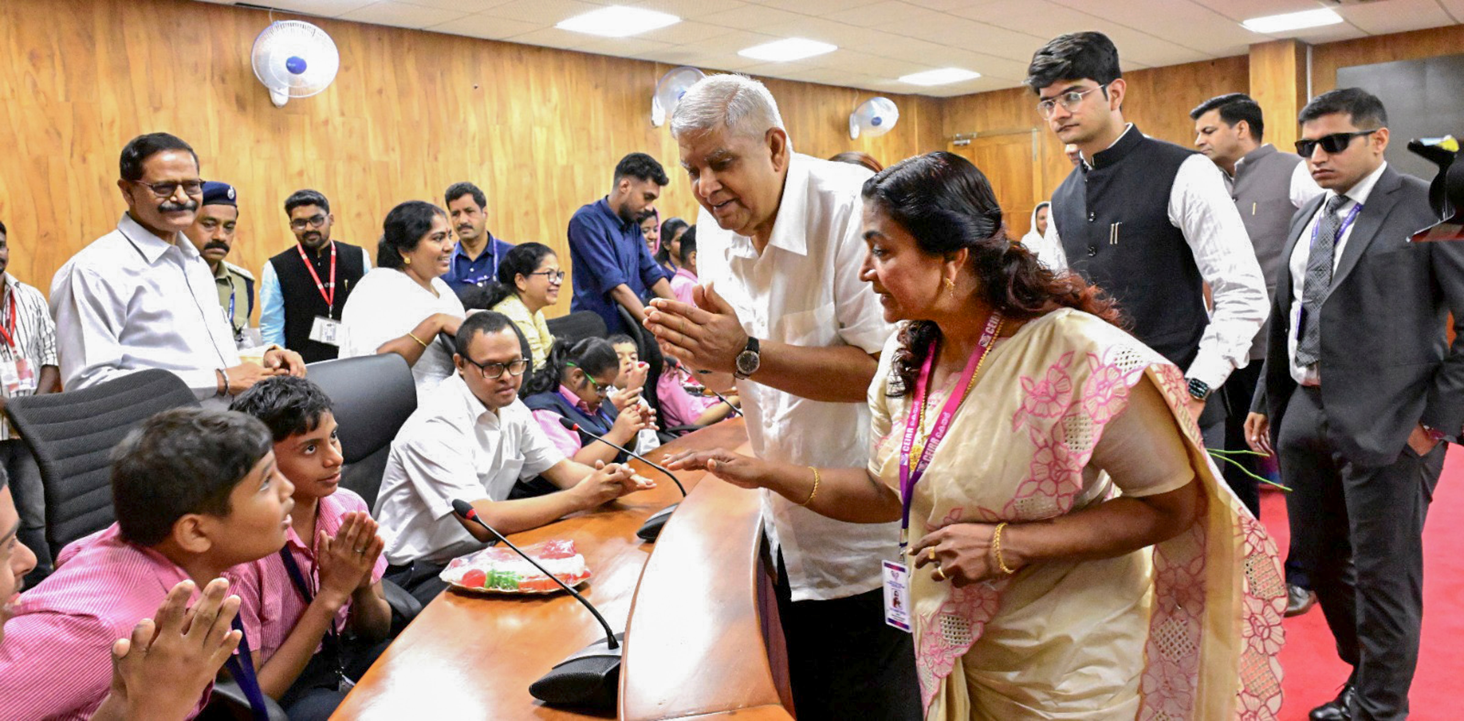 Vice President Jagdeep Dhankar with children