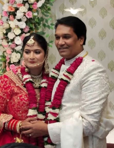 CID fame Aditya Srivastava celebrates anniversary with wife Manasi