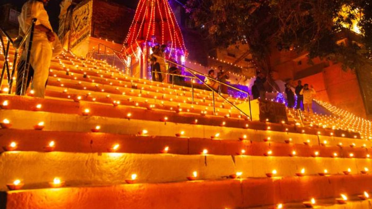 देव दीपावली 