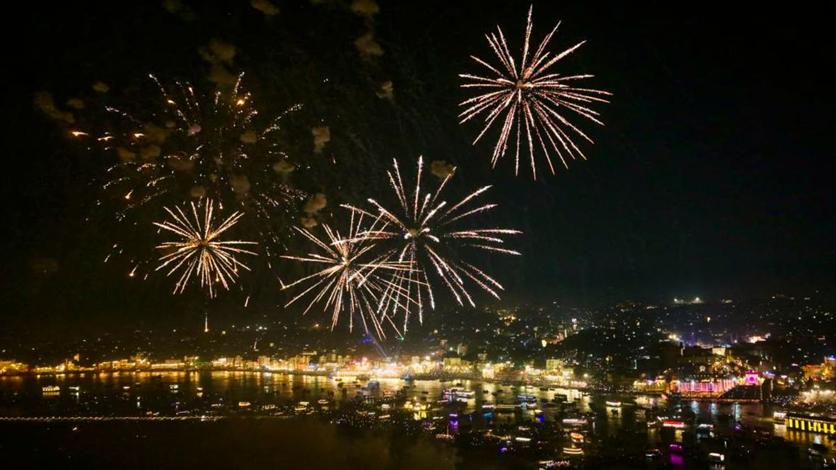 ग्रीन आतिशबाजी 