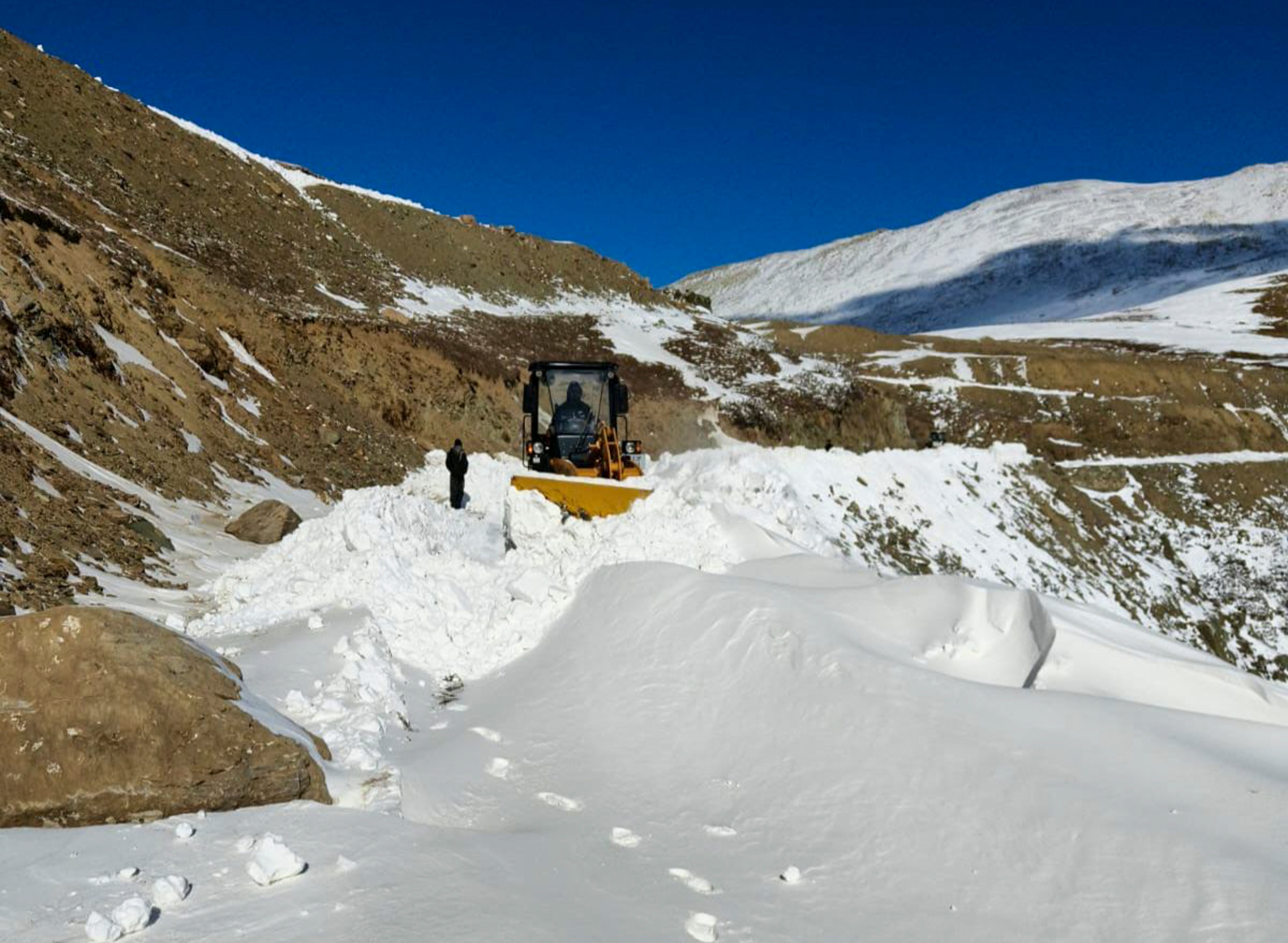 Kashmir Snowfall (Photo/PTI)