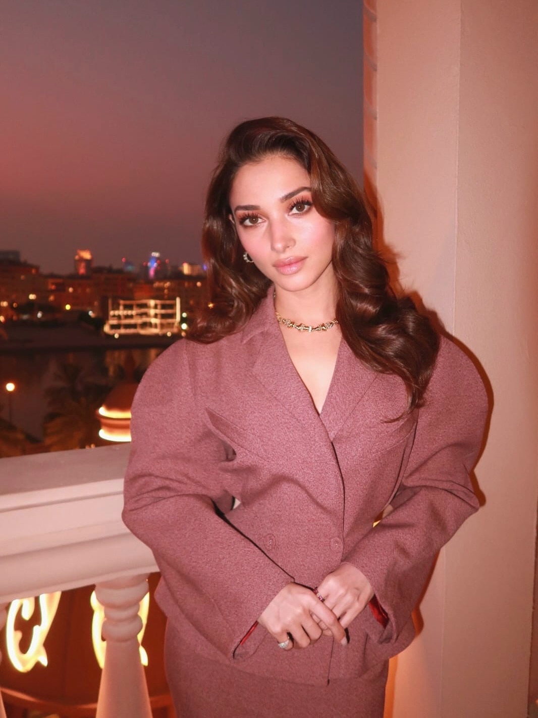 तमन्ना का जन्म 21 दिसंबर 1989 को मुंबई में हुआ था.