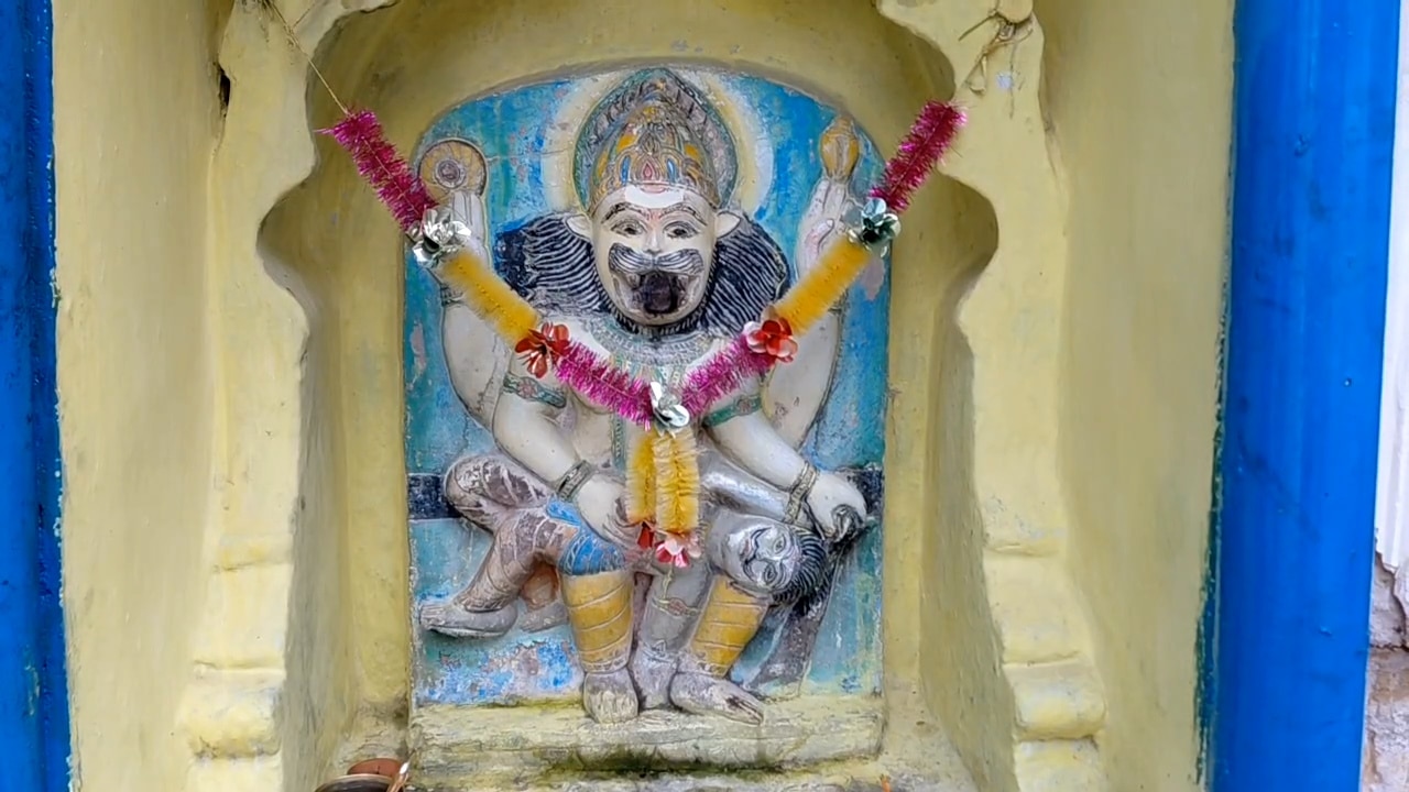 The beginning of Holi