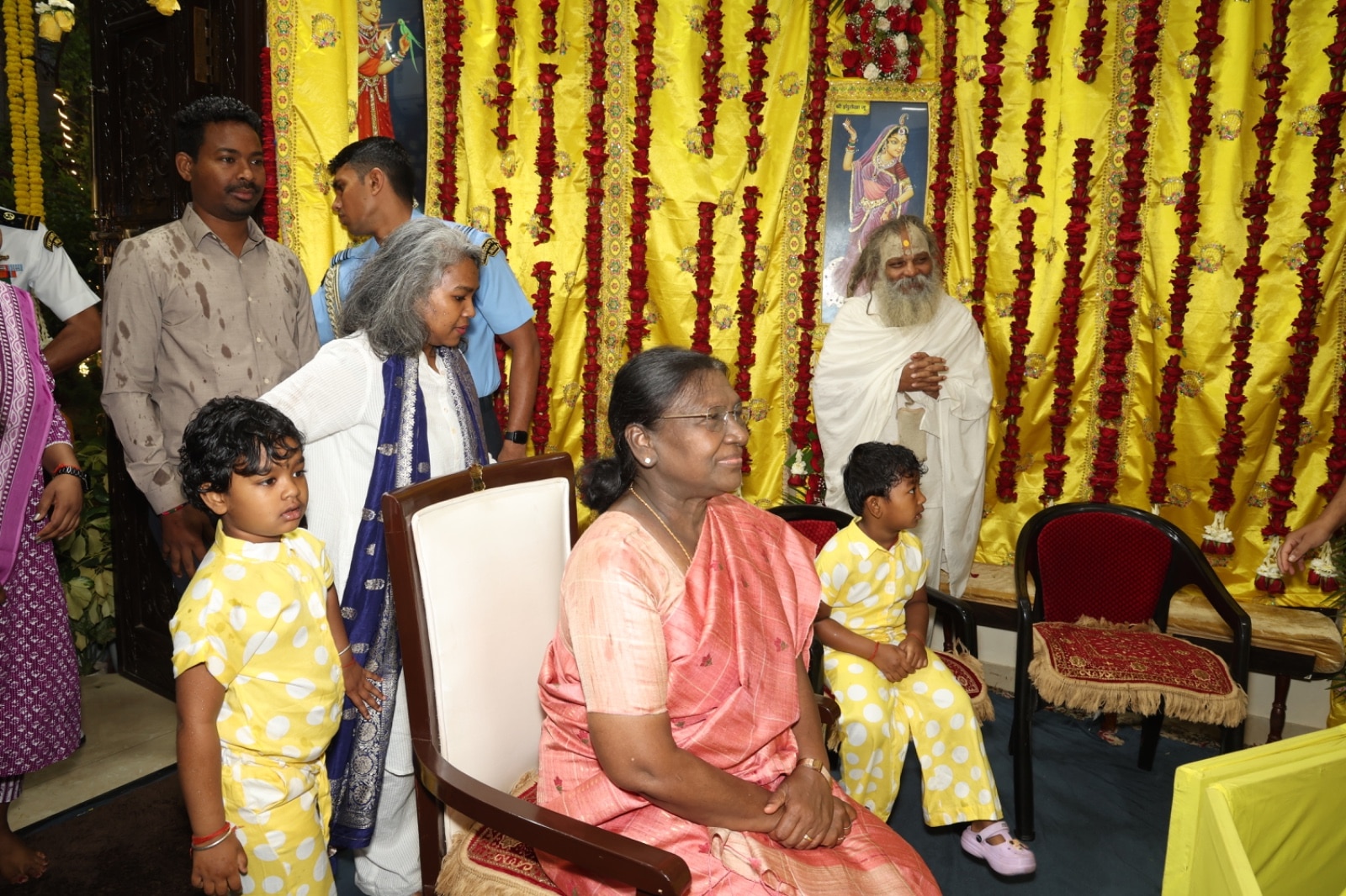 सुरक्षा के कड़े इंतजाम