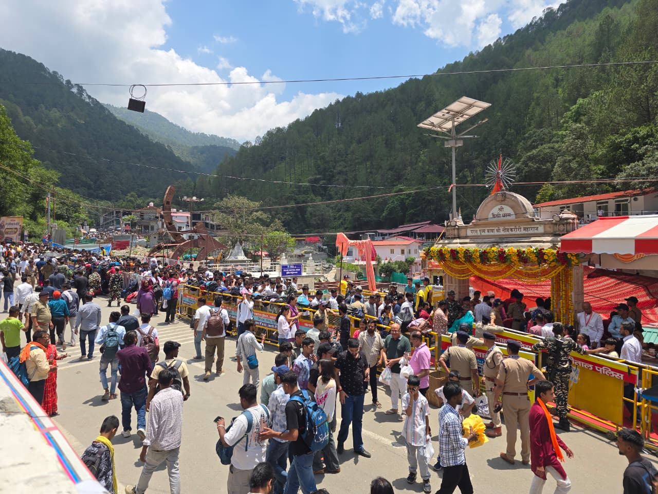Kainchi Dham mela