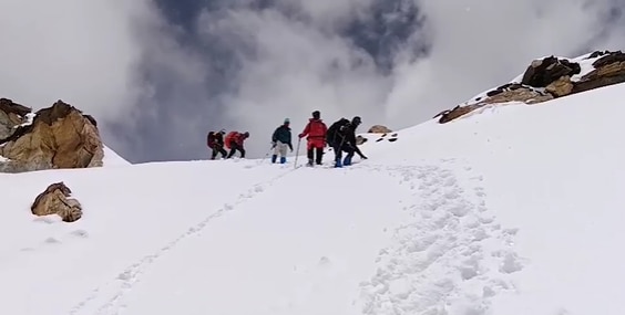 गुप्तखाल ट्रेक 