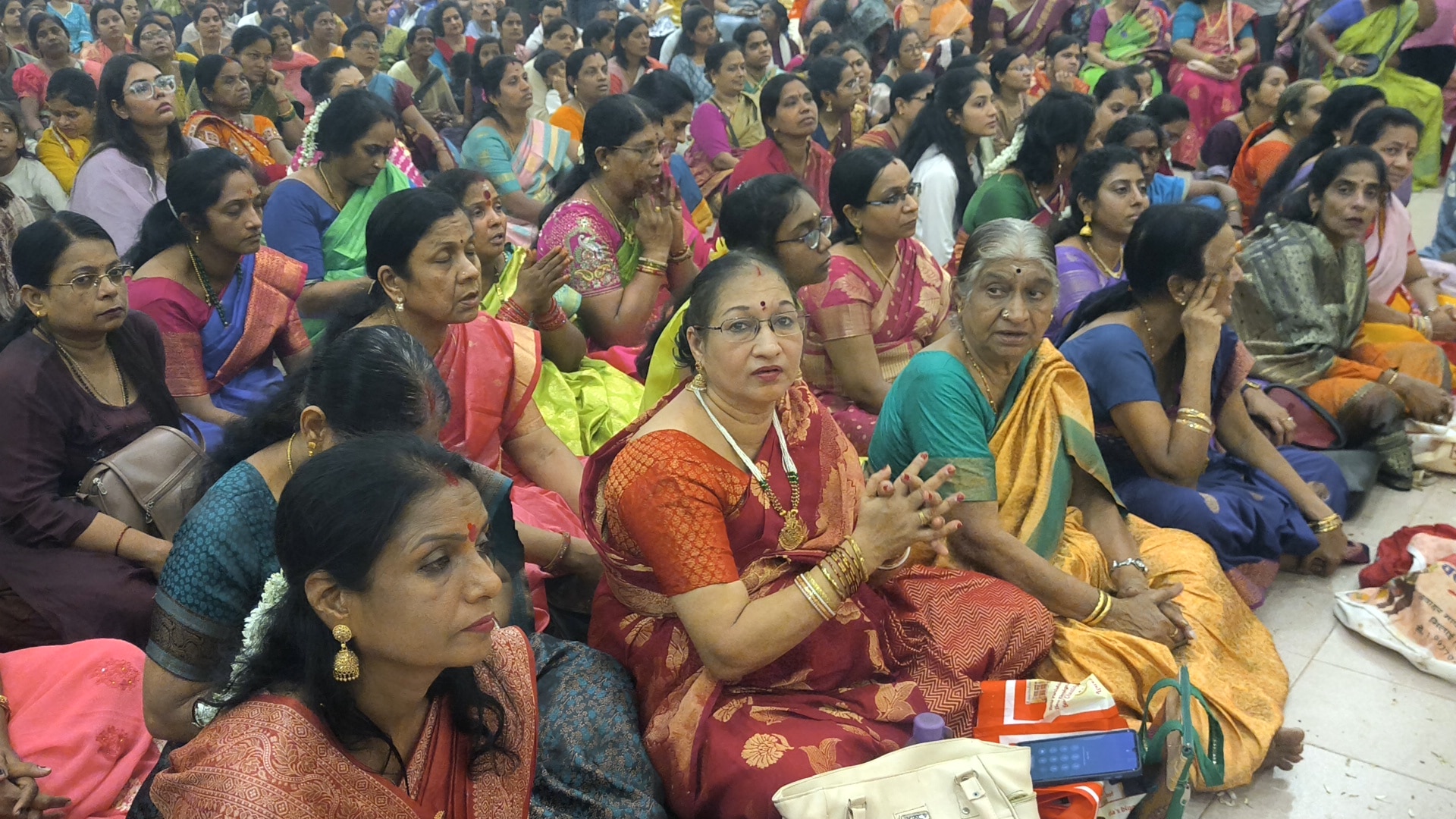 मंगलसूत्र से लेकर हवन और जयमाला तक रस्में