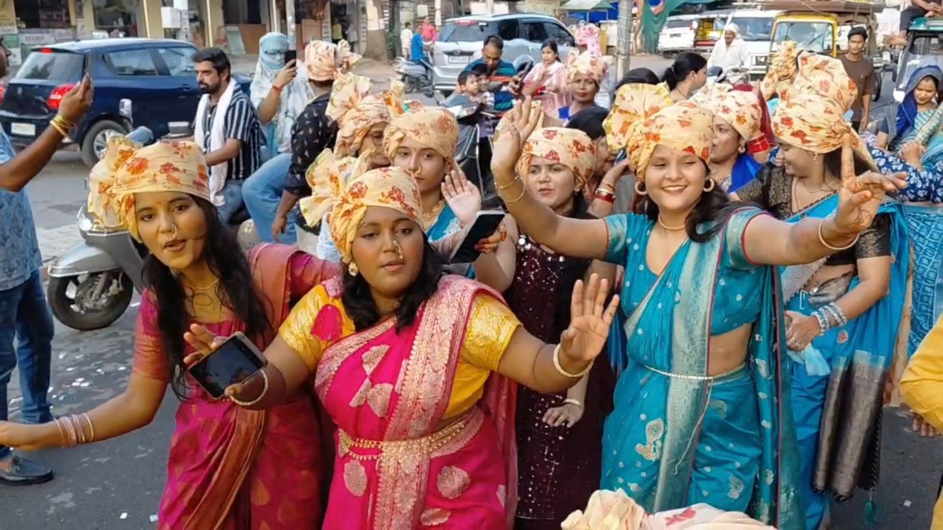 कई साल से हो रहा गणेशोत्सव, इस बार खास तैयारी