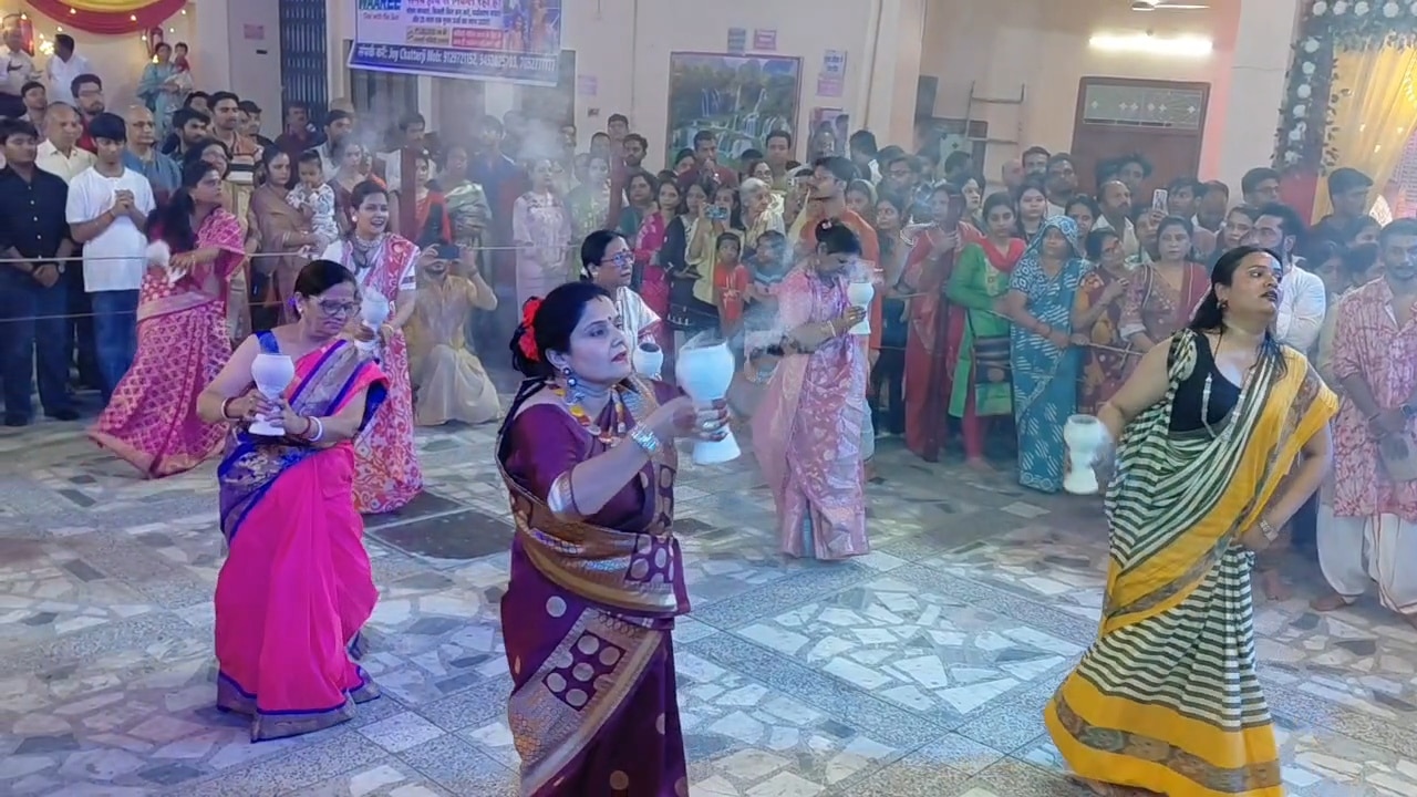 Jhansi Durga Puja